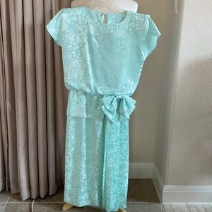 Perfect Wedding Guest Dress; Mint Green;